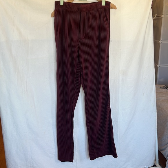 Urban Outfitters Corduroy pants - Picture 4 of 5